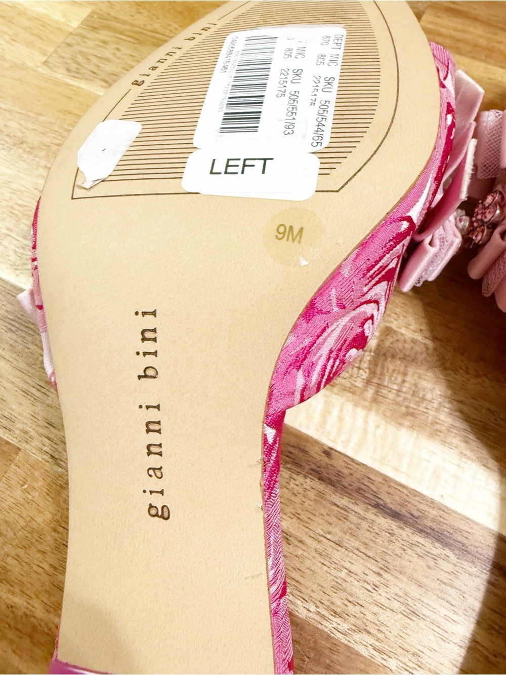 Gianni Bini Lele Floral Pink Satin Rhinestone Embellished Bow Heeled Sandals 9 - Picture 12 of 12